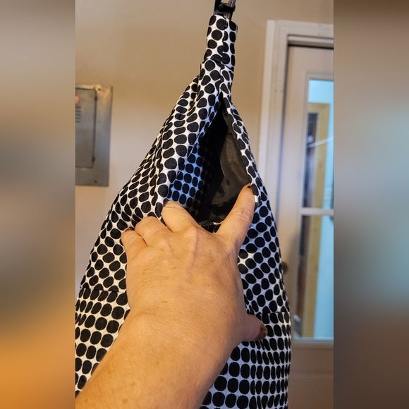 Express Black and White Polka Dot Mini Skirt With POCKETS! ❤️ - Picture 4 of 7